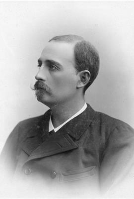 SBL äger inga bilder och kan därför ej erbjuda kopior
eller ge tillstånd till reproduktion. För mer information
om bilder, se under fliken "Om databasen"