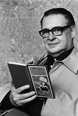 SBL äger inga bilder och kan därför ej erbjuda kopior
eller ge tillstånd till reproduktion. För mer information
om bilder, se under fliken "Om databasen"